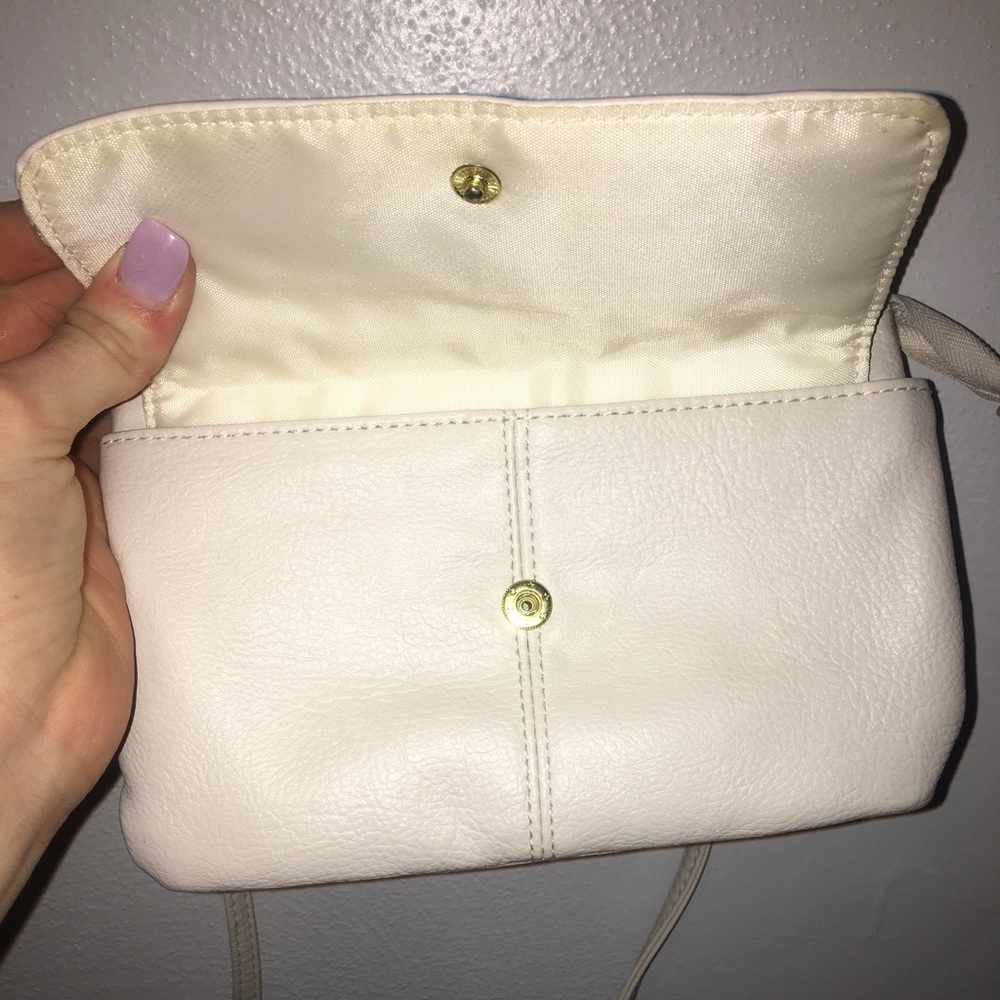 Purse - Picture 2 of 5